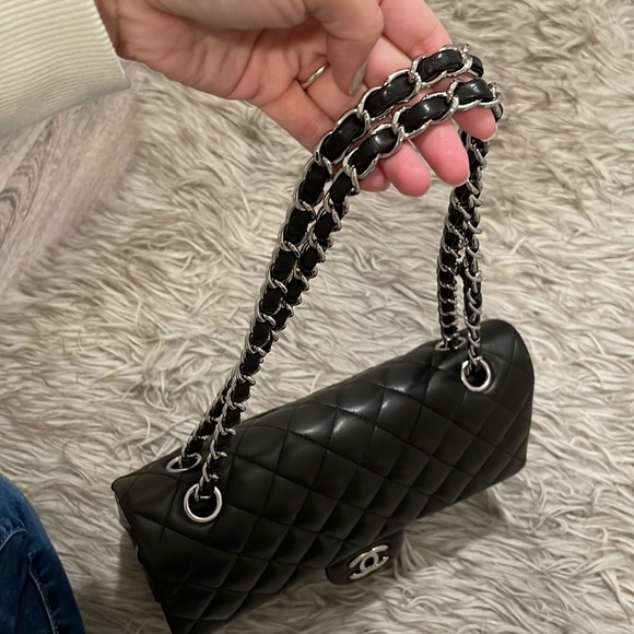 Chanel Medium Classic Double Flab Black - Picture 8 of 13